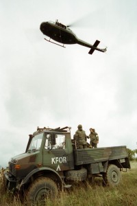Bundeswehr-Soldaten bereiten sich auf einen Einsatz im Kosovo vor - Impressionen vom Truppenübungsplatz in Hammelburg.  Bild: A. Ellinger